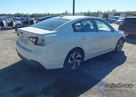 2023 Subaru Legacy Premium z USA, uszkodzony, nr VIN 4S3BWAD60P3010662